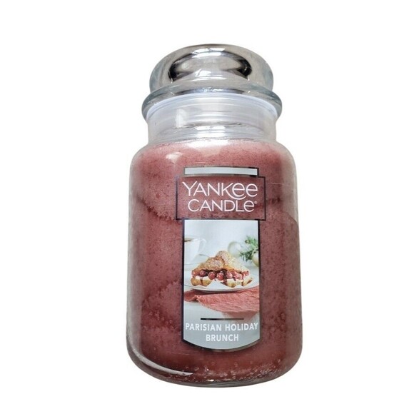 YANKEE CANDLE Parisian Holiday Brunch Large Jar 22 oz NEW HOLIDAY COLLECTION - Picture 3 of 3